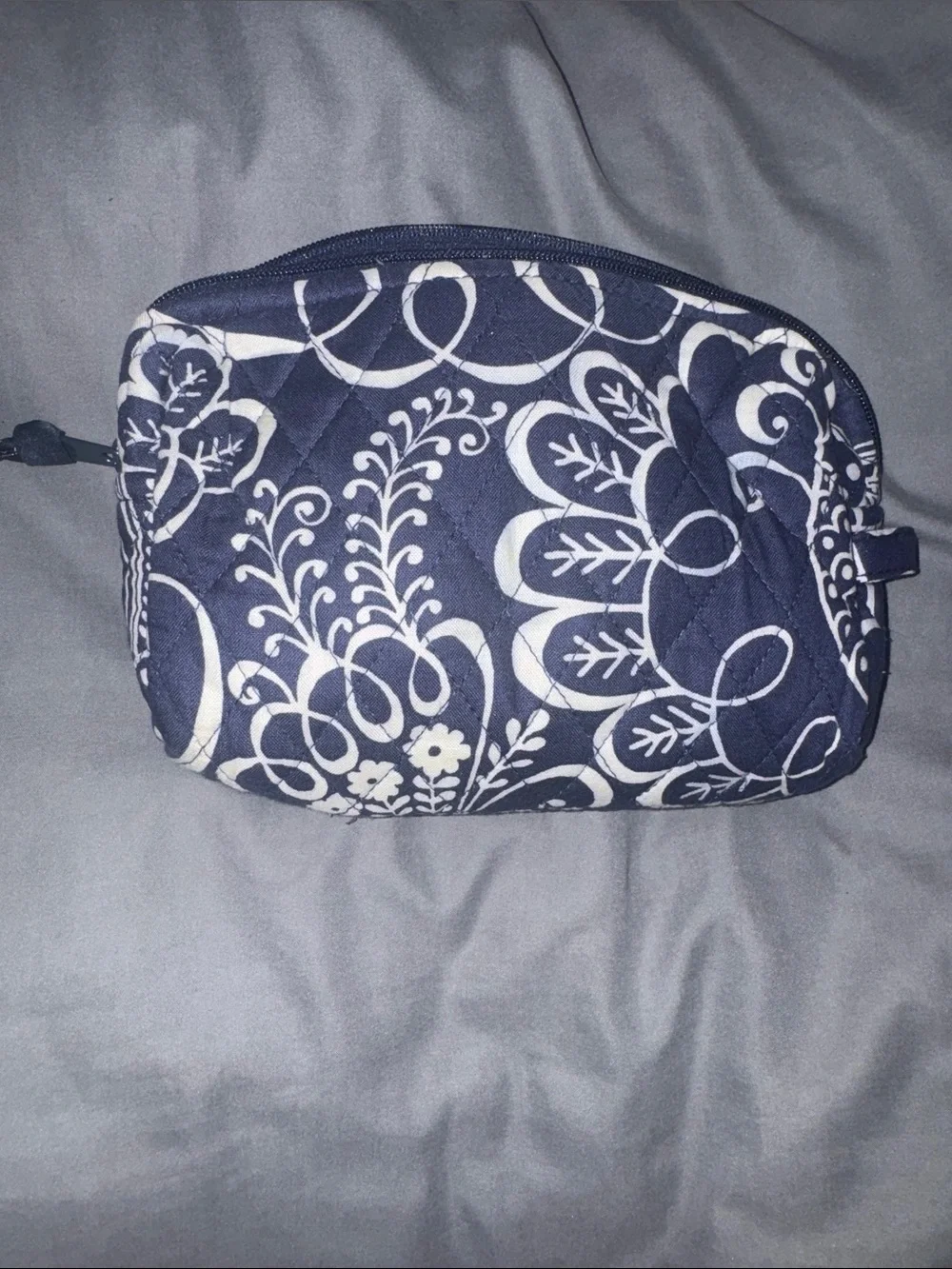 Retired Vera Bradley Cosmetic Makeup Bag  EUC